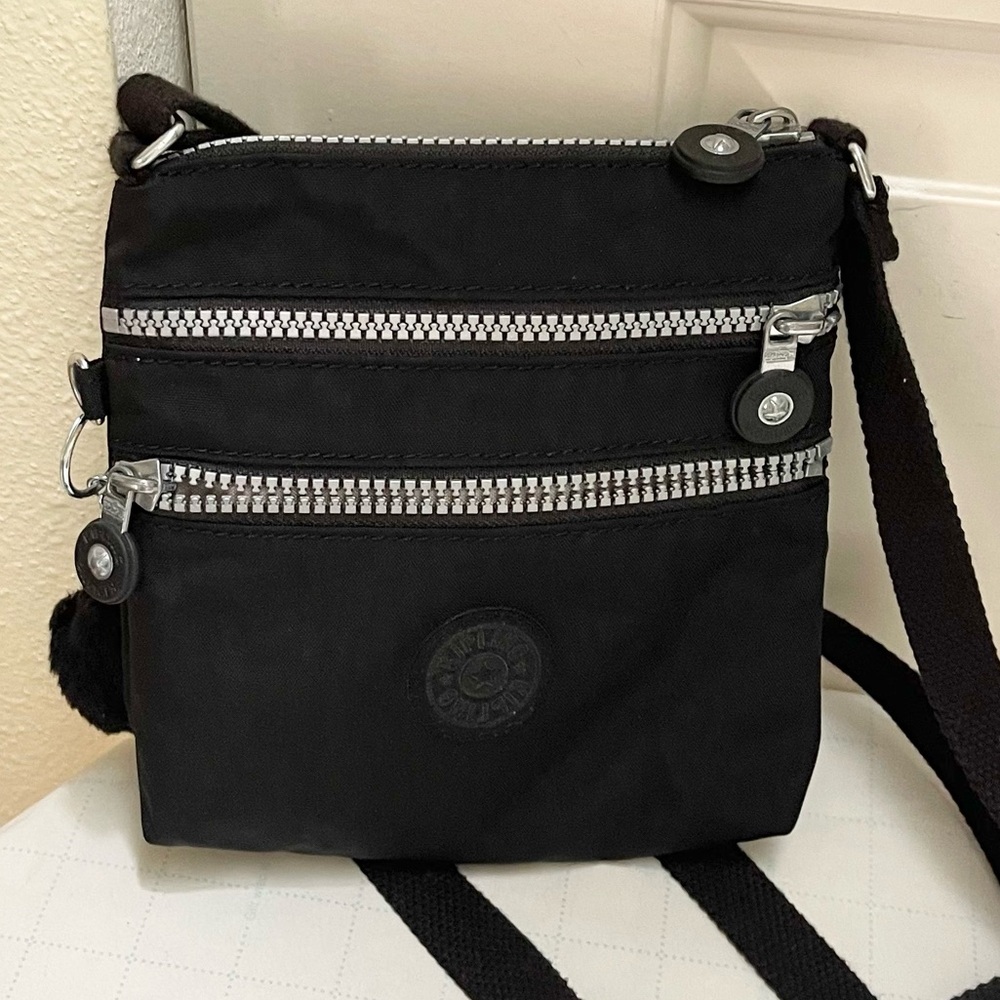 Bundle of 2 Kipling triple zip crossbody mini bags - Picture 10 of 16